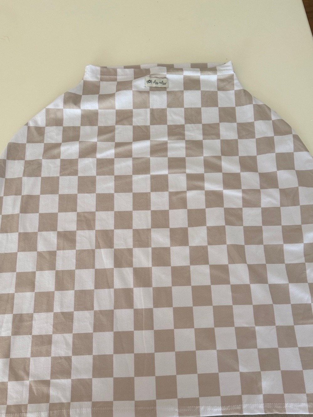Itzy Ritzy Beige and White Checkerboard nursing cover